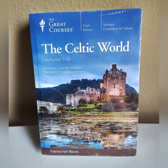 The Great Courses The Celtic World History & Culture NEW Sealed Transcript Books - Picture 1 of 4
